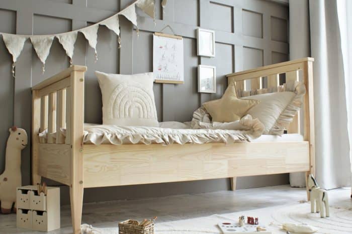 Kinderbett aus Holz Harald