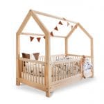 Hausbett Helsinki mit Rausfallschutz